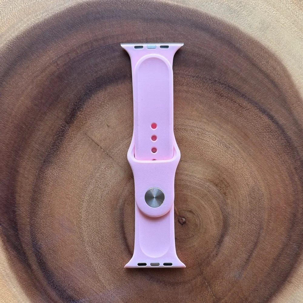 Light Pink Silicone Smartwatch Band 42-45mm (S/M)